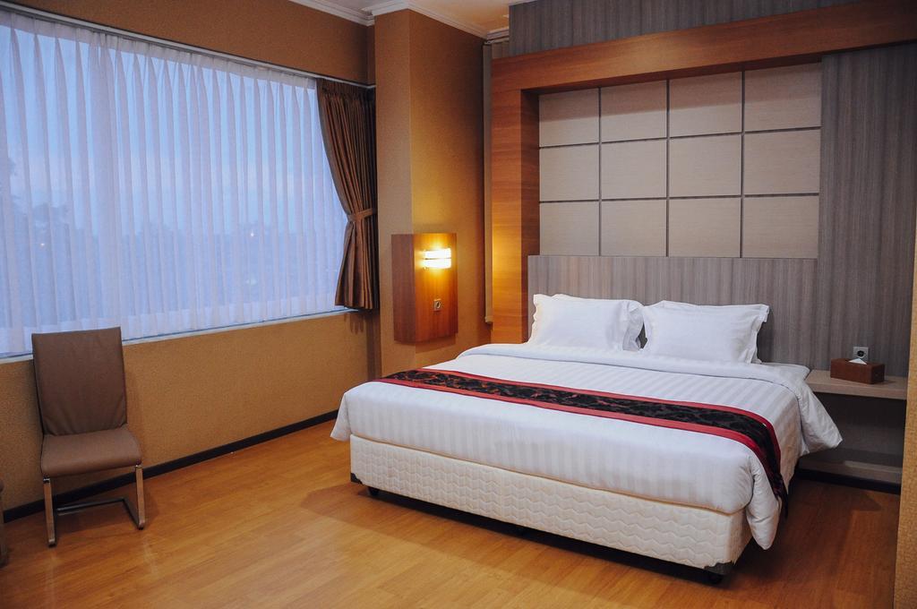 Idea'S Hotel Bandung Zimmer foto